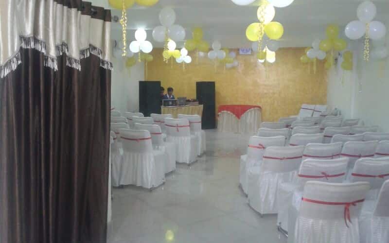 undefined Hotel Crystal 9